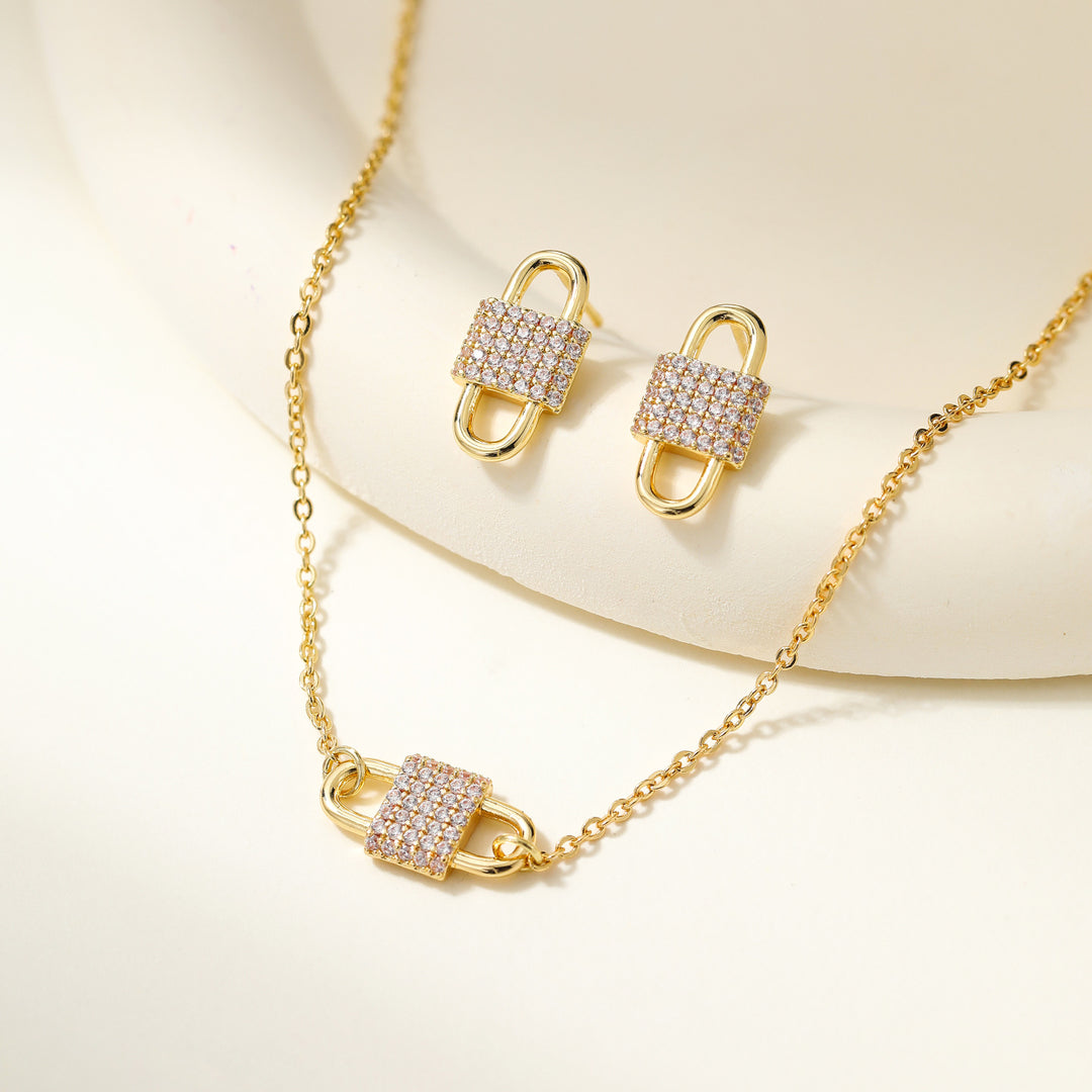 Exquisite Gold Necklace &amp;amp; Earring Set Sparkle—Effortlessly Yours.