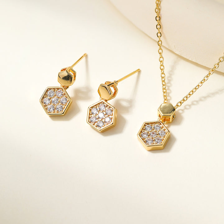 Exquisite Gold Necklace &amp;amp; Earring Set Sparkle—Effortlessly Yours.