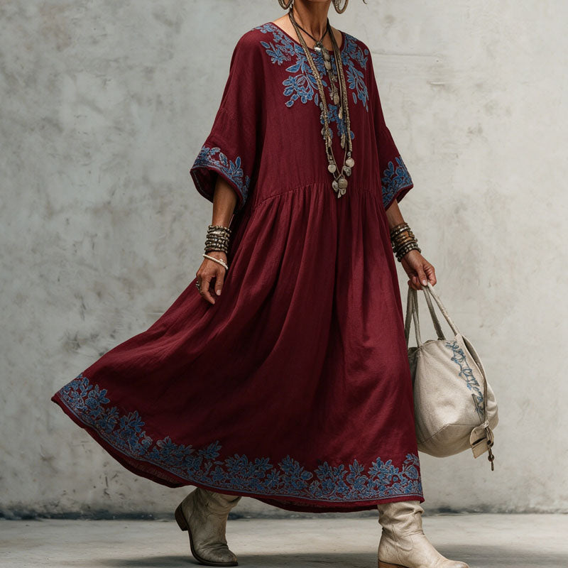 Loose-fitting printed dress